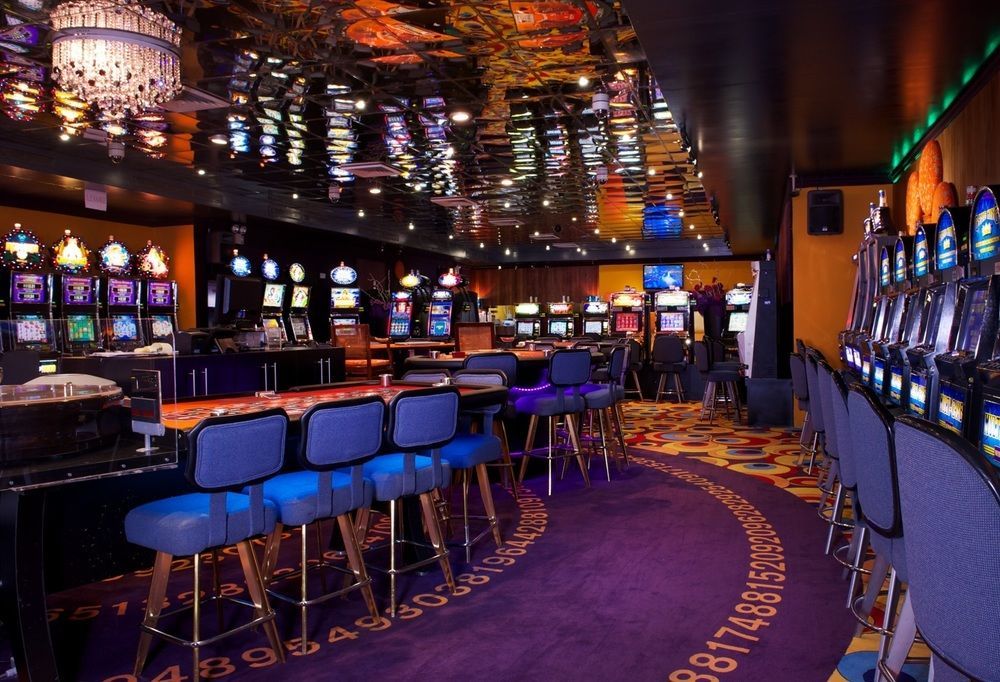 Trupial Hotel & Casino วิลเลมสตัด ภายนอก รูปภาพ
